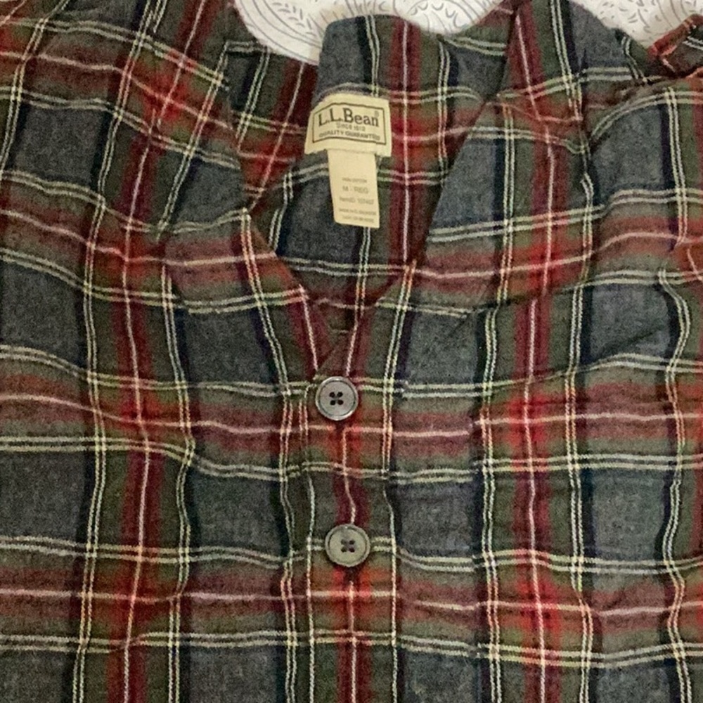 L.L. Bean nightshirt… Plaid 3-Button long sleep shirt.Flannel.